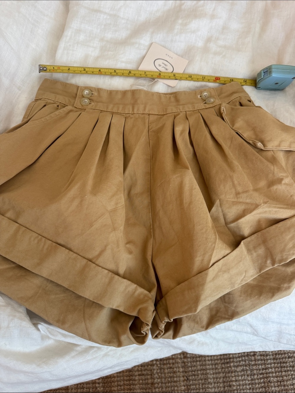 Doen Park Shorts in Khaki
